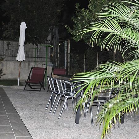 Via Battisti 231 1 Apartment Pietra Ligure Bagian luar foto
