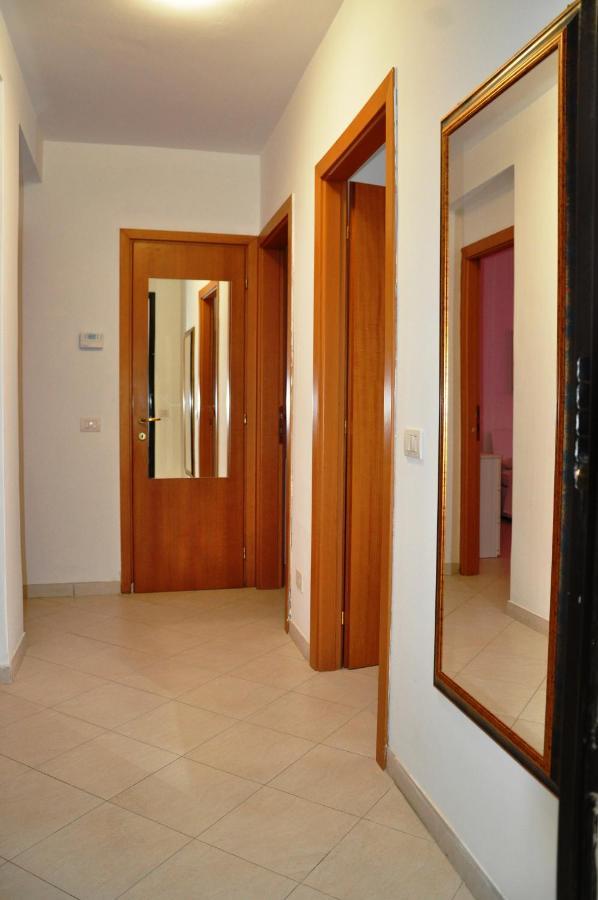 Via Battisti 231 1 Apartment Pietra Ligure Bagian luar foto